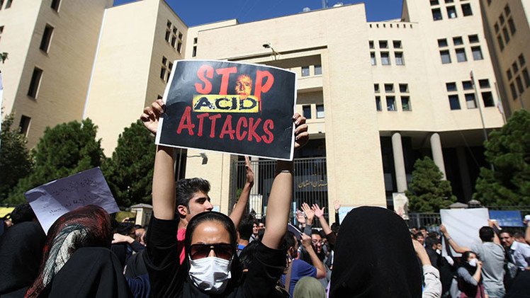 Ojo por ojo: la justicia iraní deja tuerto a un hombre por un ataque con ácido