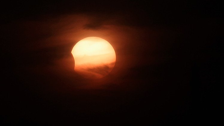 ¿Cómo prepararse para el eclipse total del 20 de marzo?  