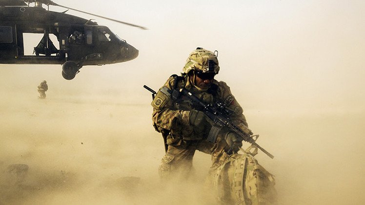 Ron Paul: "EE.UU. quiere convencer a la sociedad de la necesidad de otra invasión de Irak"