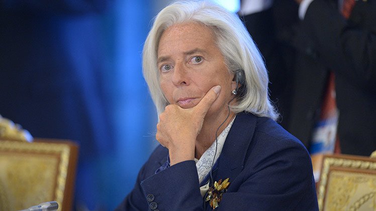 Podemos a la directora del FMI: "Da ejemplo y muérete tú" (Video)