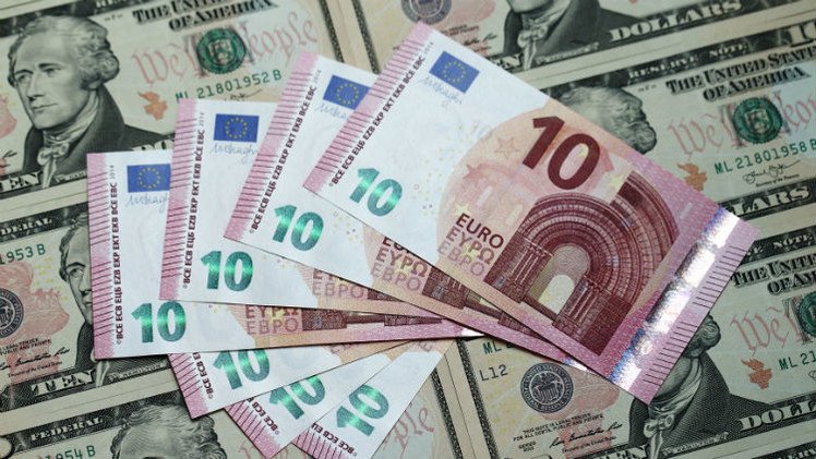 Euro débil contra dólar fuerte, ¿quién gana y quién pierde en la economía mundial?