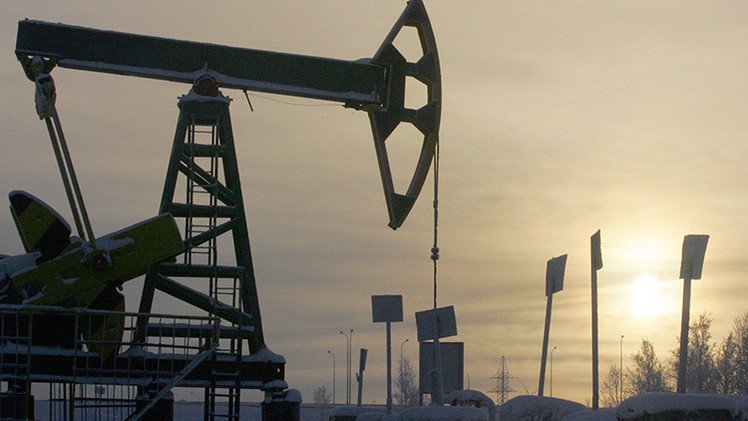El rublo se desvincula del precio del petróleo: ¿fracaso de la estrategia de EE.UU.?