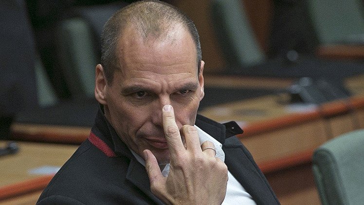 Admiten haber manipulado el video en el que Varoufakis dedica un gesto indecente a Alemania 