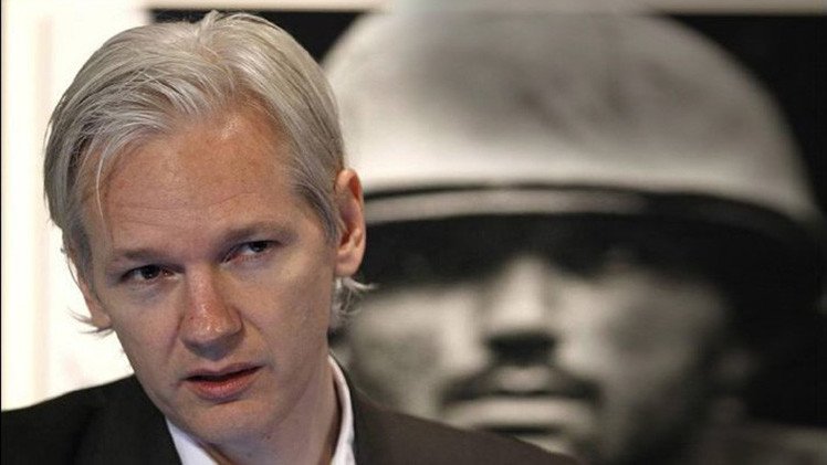 Julian Assange: "EE.UU. intenta sacar a Ucrania de la esfera de influencia de Moscú"