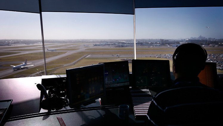 Controladores aéreos de Francia cancelan huelga por el siniestro del Airbus A320