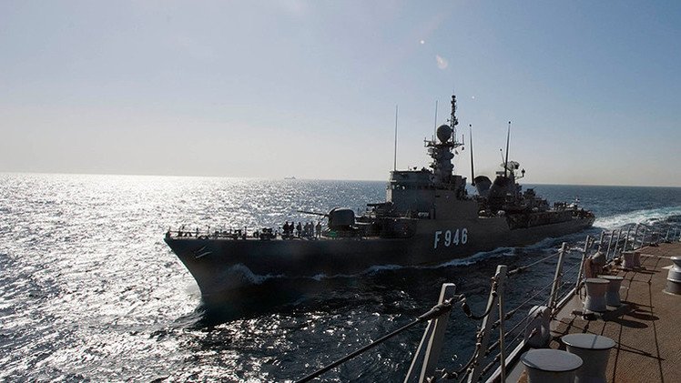 Egipto envía cuatro buques militares a las costas de Yemen