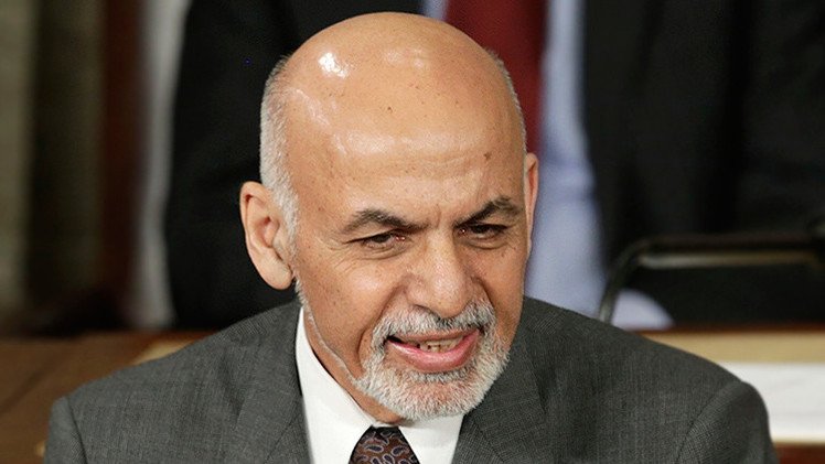 El presidente de Afganistán dice que es hora de 'pedir perdón' a los talibanes