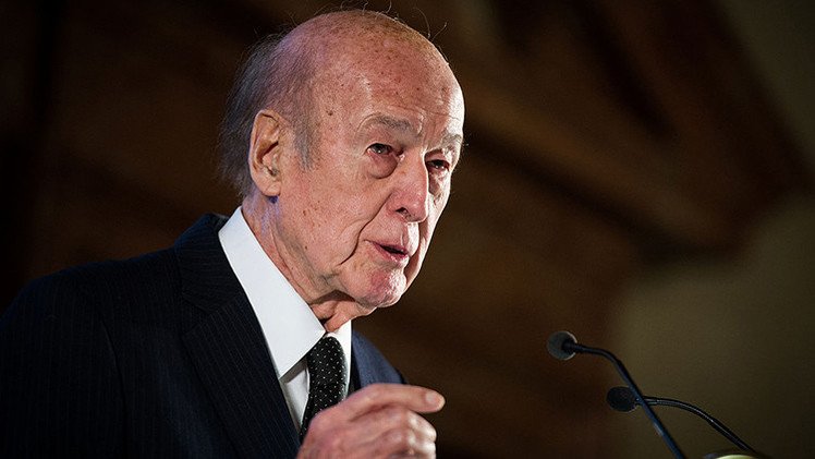 Expresidente de Francia Giscard d'Estaing: "Ucrania necesita otro sistema de organización política"