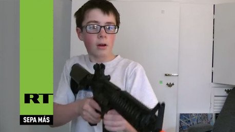 Un niño pensaba que su ametralladora estaba dañada y esto fue lo que pasó
