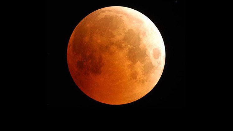 'Luna sangrante': El eclipse lunar más corto del siglo tendrá lugar el próximo sábado