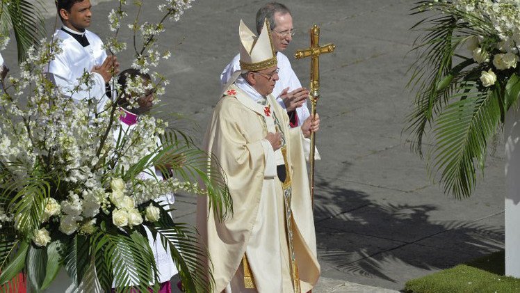 Video El Papa Francisco Oficia La Solemne Misa De Pascua En El