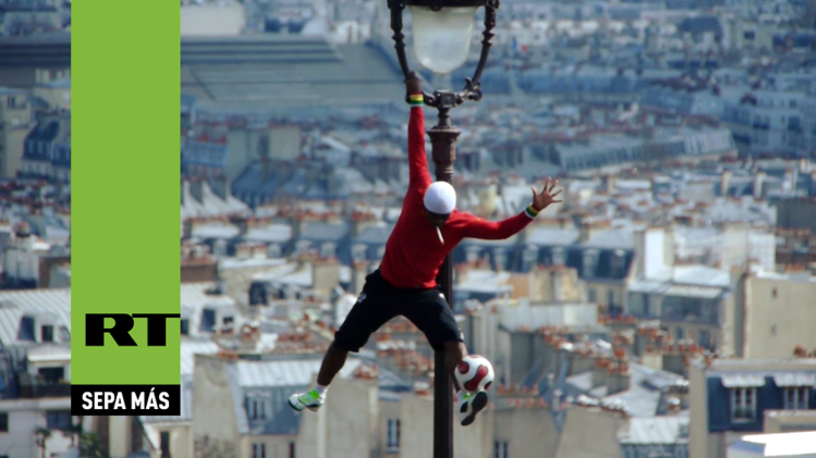 París a sus pies: espectacular exhibición de fútbol y 'parkour' de Iya Traoré 