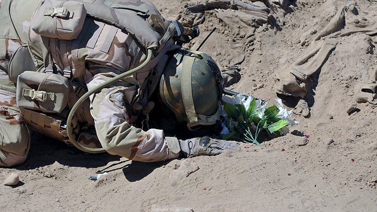 Fotos: Hallan en Irak fosas con 1.700 soldados chiítas asesinados por el Estado Islámico