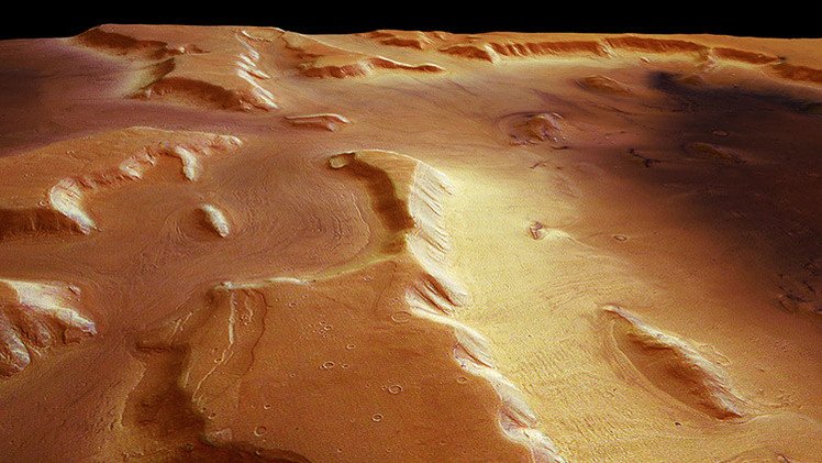 Hallan glaciares bajo el polvo de Marte con agua suficiente para cubrir todo el planeta