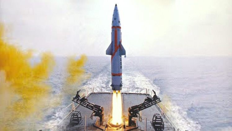 La India prueba con éxito un misil naval con capacidad nuclear