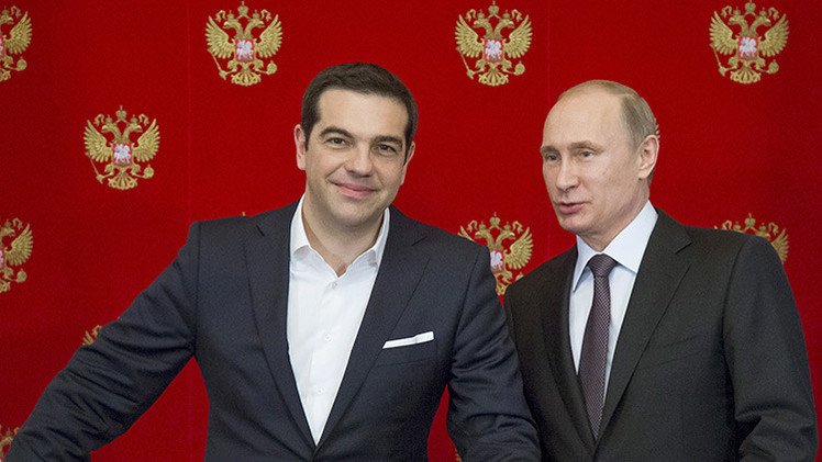 La visita de Tsipras a Moscú "desafía al enfoque neocolonial de la UE"