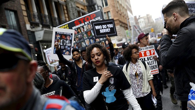 EE.UU.: Arrestan en Nueva York a 34 manifestantes contra la brutalidad policial