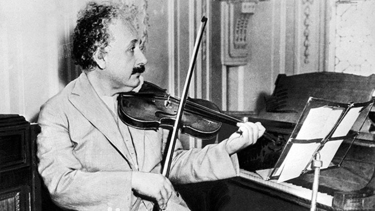 El peculiar viaje solitario del cerebro de Albert Einstein cumple 60 años