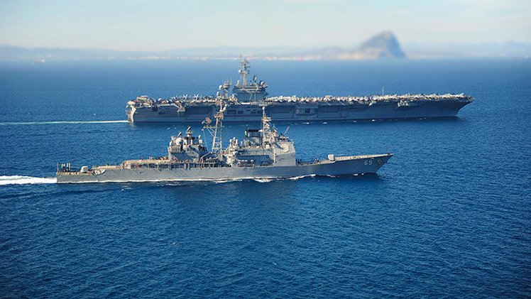 Dos buques de EE.UU. se dirigen a aguas yemeníes