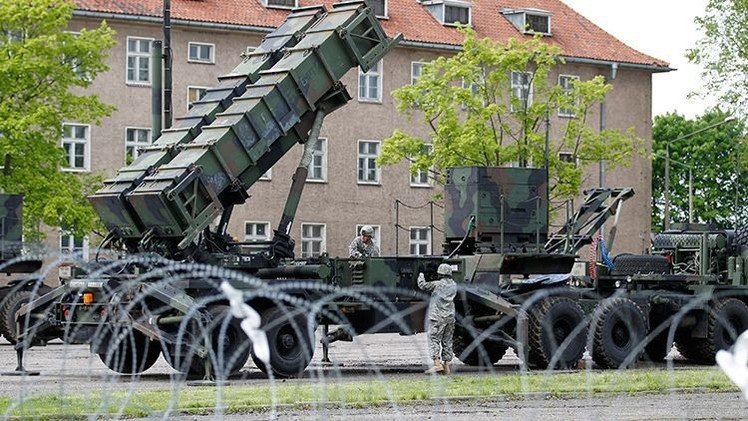 Polonia compra sistemas de defensa antimisiles estadounidenses Patriot 