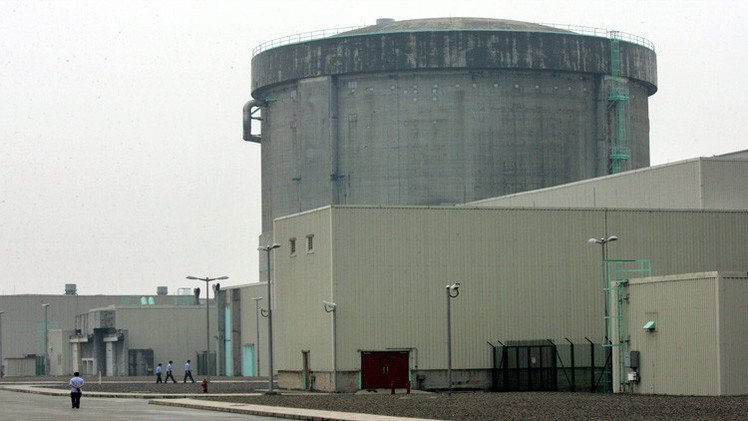 China construye su primera planta nuclear de nueva generación y seguridad máxima
