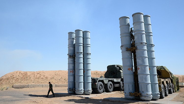 "El suministro de los sistemas rusos S-300 a Irán evidencia la imprevisión de Obama"