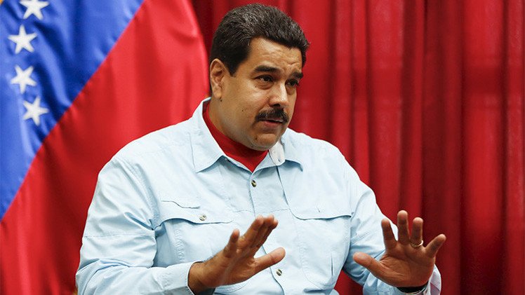 "Aquí está mi mano, tómala": Maduro apuesta por la reconciliación con Rajoy