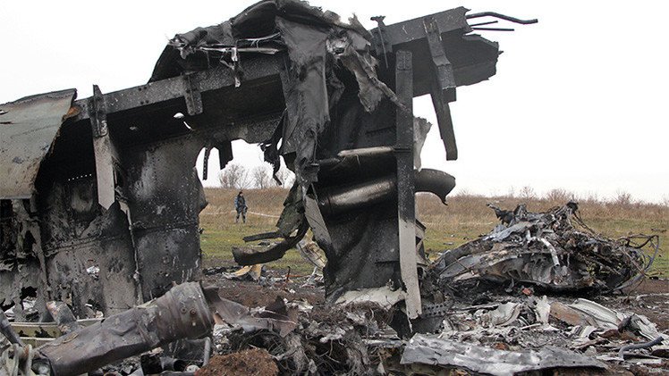 MH17: Berlín sabía que sobrevolar Ucrania era peligroso, pero no advirtió a aerolíneas