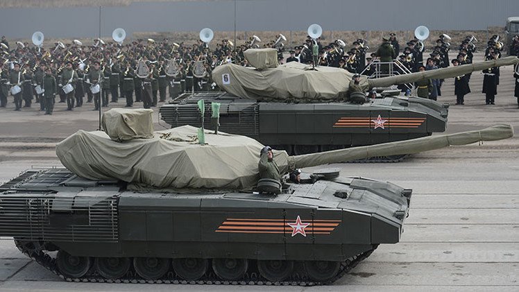 Nuevos tanques rusos Armata incorporan equipos para la guerra centrados en redes