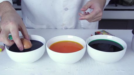 ¿Cómo pintan los rusos los huevos de Pascua?