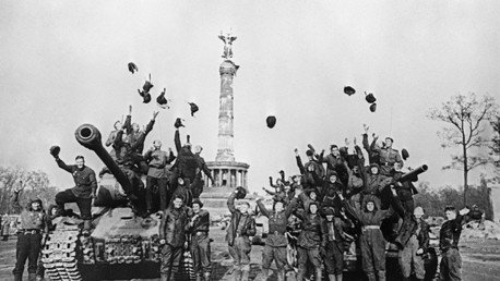 "Washington trata de borrar el recuerdo de la victoria soviética sobre Alemania"