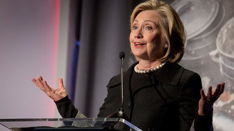 Hillary Clinton anuncia oficialmente su participación en la campaña presidencial de 2016