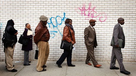 Estudio: La Reserva Federal destruye el futuro económico de la gente común