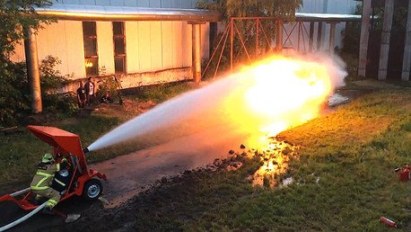 ¿Qué es más fuerte, el agua o el fuego? Experimento a la rusa