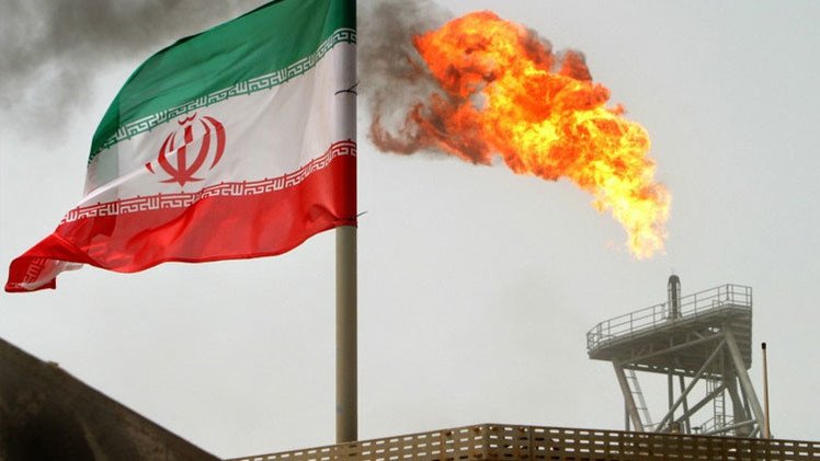 Acusaciones del Reino Unido a Irán, ¿un instrumento del complot petrolero para el regateo?