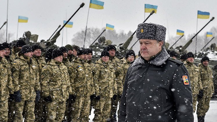 Oficial: "Ucrania debe acelerar la implementación de las reformas dictadas por la OTAN"