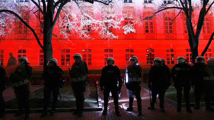 Video: La muerte de un hincha a manos de la Policía genera enfrentamientos en Polonia