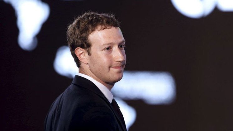 Mark Zuckerberg: "Bloqueamos los mensajes de ucranianos en Facebook por su agresividad"