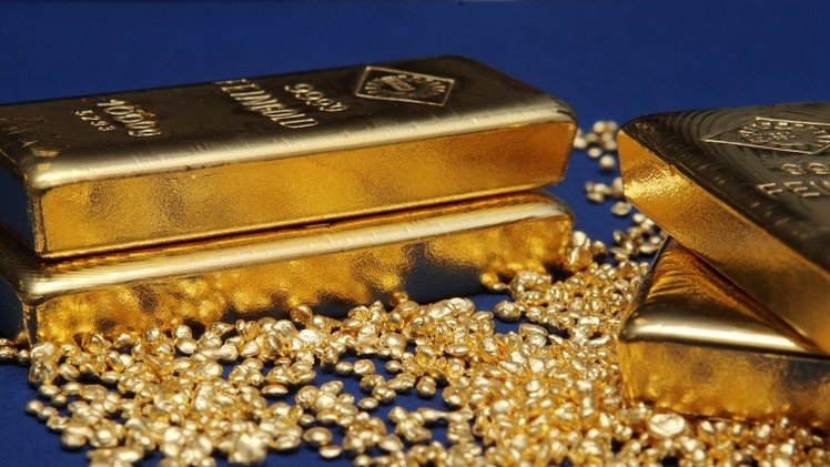 Europa experimenta frenética 'fiebre del oro' por temor a un colapso económico