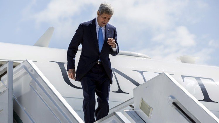 Paul Craig Roberts: "EE.UU. envió a John Kerry a Rusia como un suplicante"