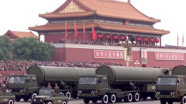 China actualiza su arsenal nuclear con los misiles balísticos más sofisticados 