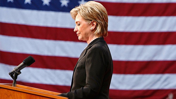 Hillary Clinton: "Mi apoyo a la guerra de Irak fue un error. Así de simple"