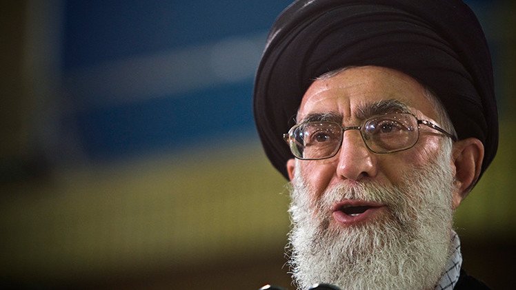 Irán responderá de manera "muy dura" a cualquier agresión extranjera