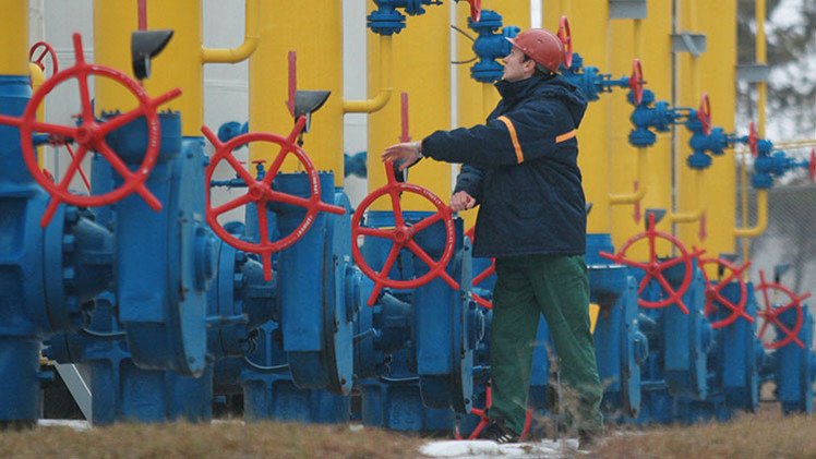 EE.UU. tiene miedo de ceder Europa al gas ruso, opina Paul Craig Roberts