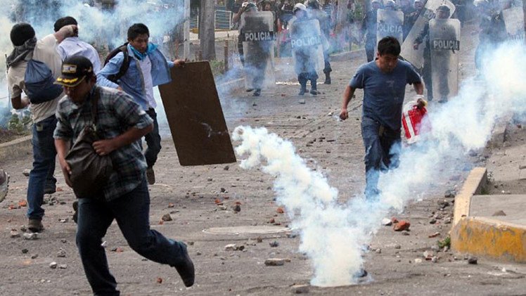 Perú despliega el Ejército en siete regiones para intervenir en nueva huelga minera