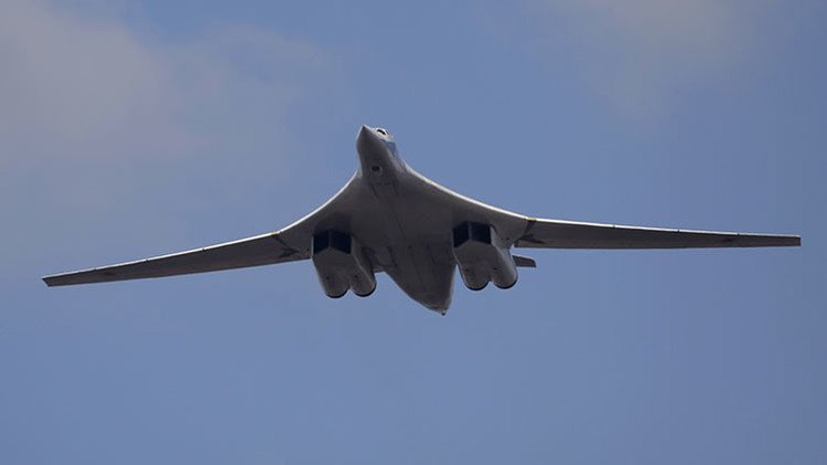 Rusia vuelve a fabricar el Tu-160, el avión más potente del mundo