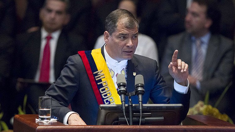 Rafael Correa: "El escándalo de la FIFA es una vergüenza para Latinoamérica"