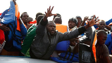 La UE aprueba la operación naval contra los traficantes de personas en el Mediterráneo