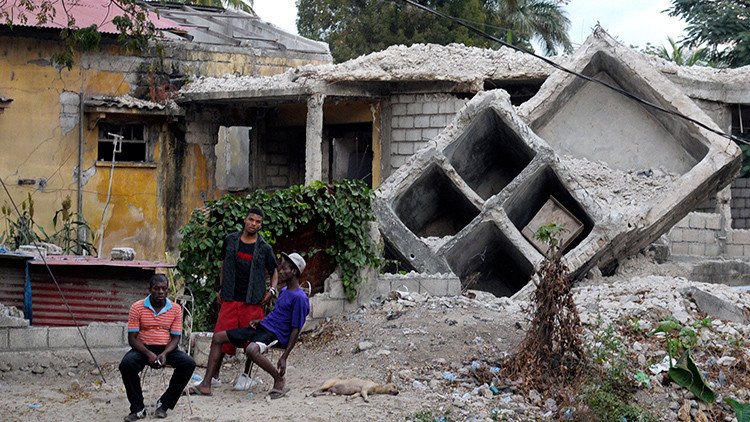 Informe: La Cruz Roja recauda 500 millones de dólares para Haití pero construye 6 casas