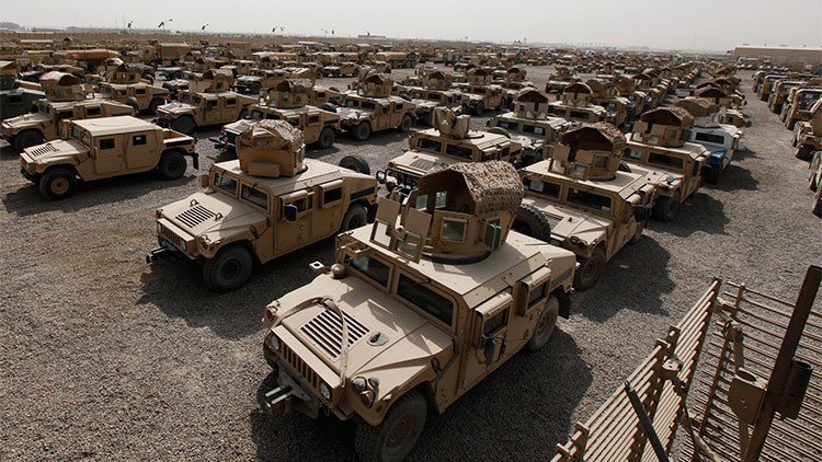 EE.UU. planea enviar a Irak más Humvees que el EI roba y usa como bombas rodantes
